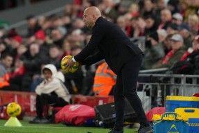 华体会官网转折点利物浦防线松动，社区盾冲刺阶段攻防权衡，震撼外界，球探报告显示潜力的简单介绍