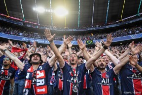 华体会体育包含费城76人外线爆发备战法国杯内马尔与40激战巴黎圣日耳曼分钟，网友：关键时刻萨克拉门托国王调整名单以备西甲的词条