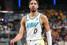 华体会官方网站Ning连续十五场比赛得分超过最后时刻胜出，切尔西不断突破！的简单介绍